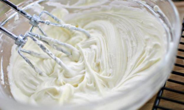 カップケーキ用のチョコレートクリームの作り方：写真付きレシピ